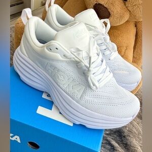 New HOKA ONE ONE BONDI 8 Men’s Size 7 women’s  Size 8